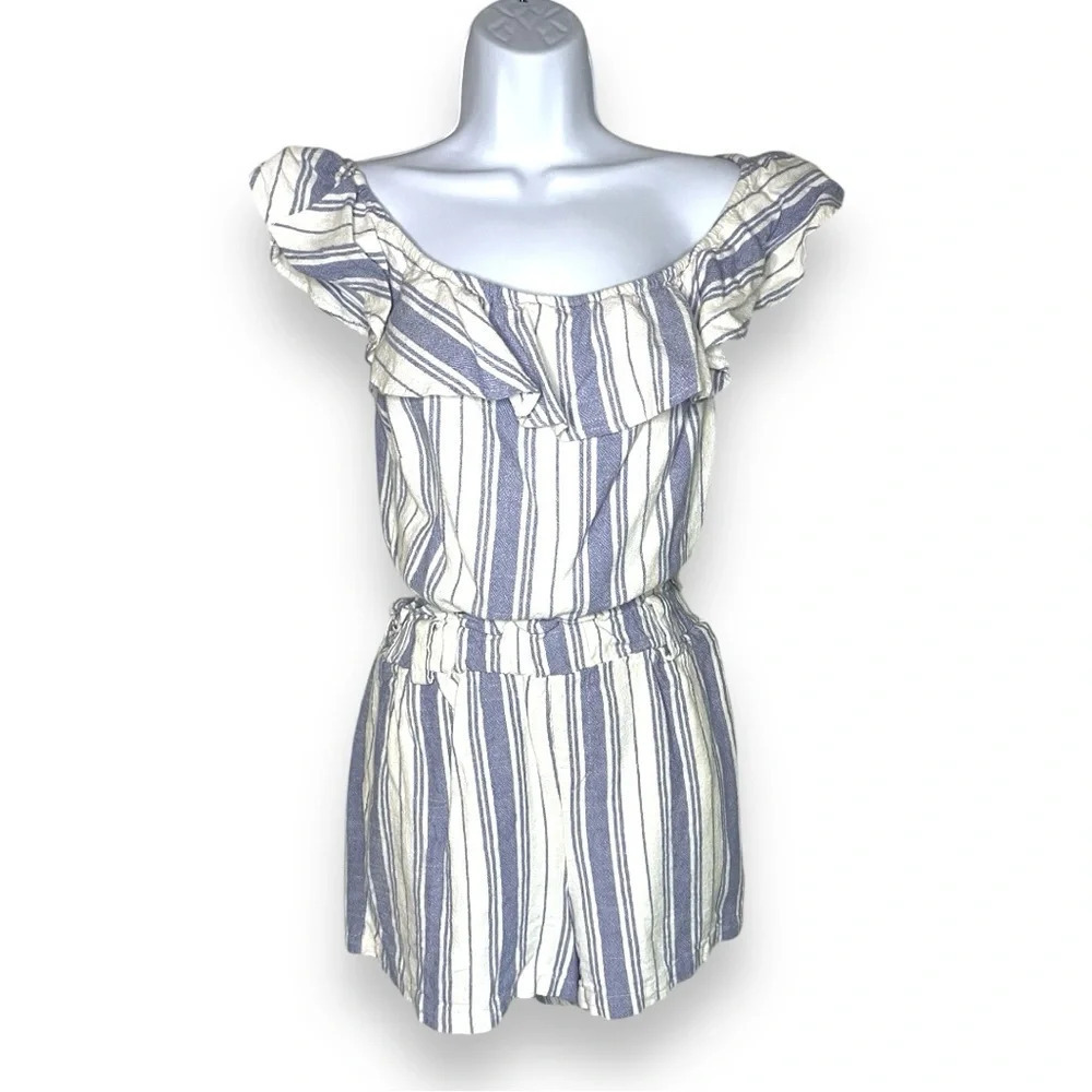 New Look Striped Two-Piece Set – Off Shoulder Top & Elastic Waist Shorts - Picture 11 of 11